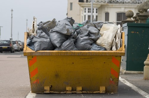Commercial waste removal services in Peckham